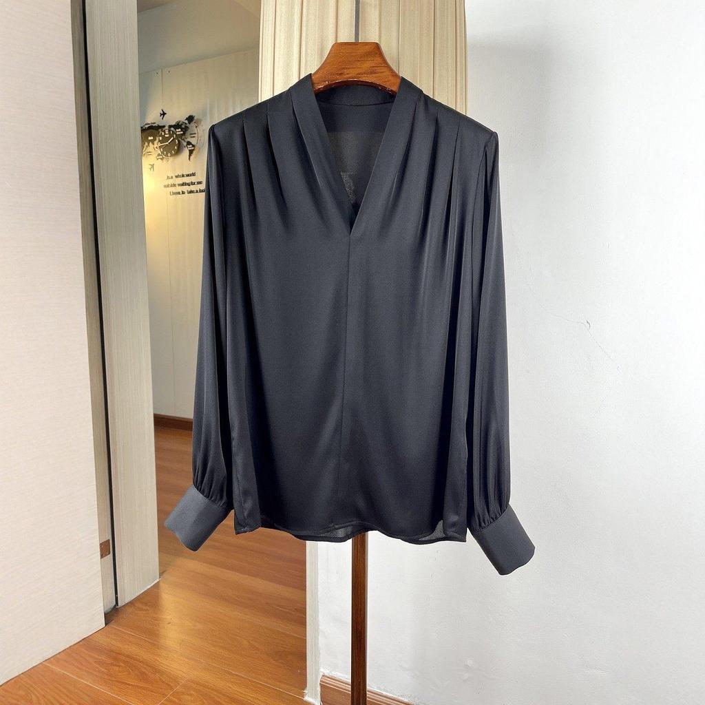 Women's Elegant V-neck Silk Pullover Shirt, Long Sleeve, Loose Fit, Slimming, Mulberry Silk, Perfect for Spring/Summer Commuting.