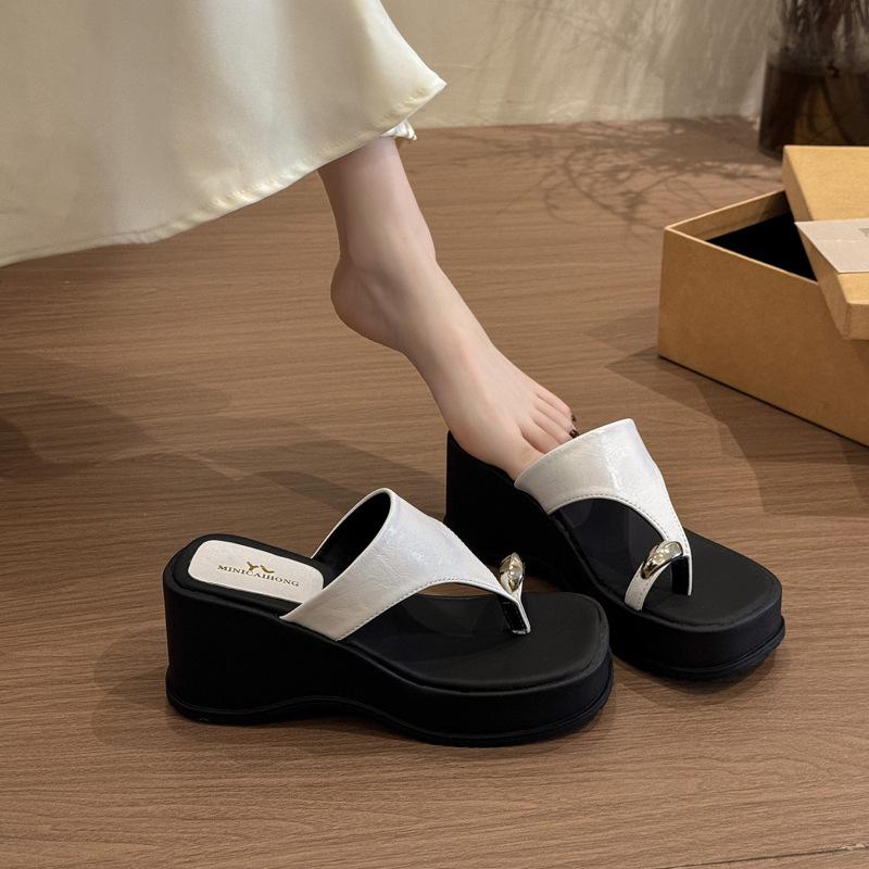 Summer set of toe square head metal wedge heels slippers women's 2025 new small muffin wear cool slippers with skirt