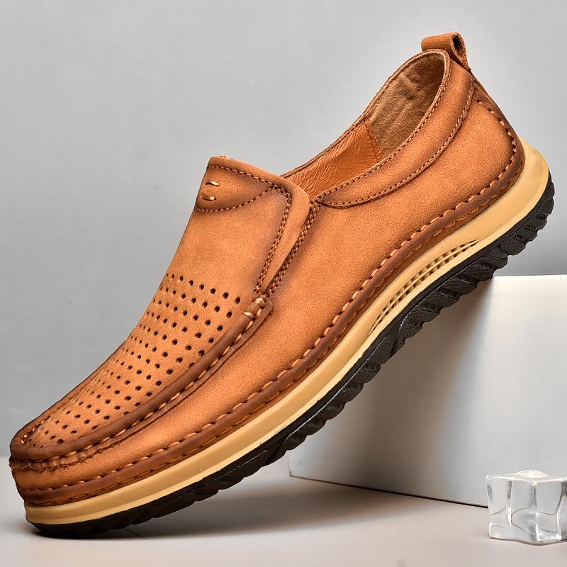 Fashion New Genuine Leather Men Shoes Breathable Loafers Sneakers Fashion Comfortable Flat Handmade Retro Leisure Loafers Shoes Men