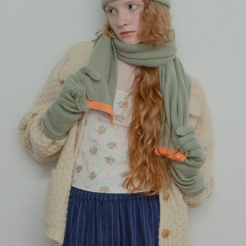 mellotory cashmere 100 lip line muffler (olive)