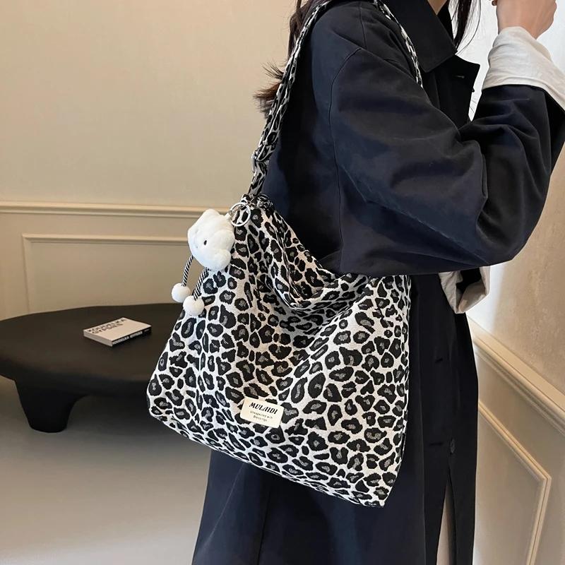 Leopard Print Canvas Shoulder Bag  Large Capacity Zipper  Versatile Fashion Bag  Soft and Simple