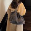 Handtasche mit großer Kapazität Damen Pendler Denim Schultertasche Kettentasche