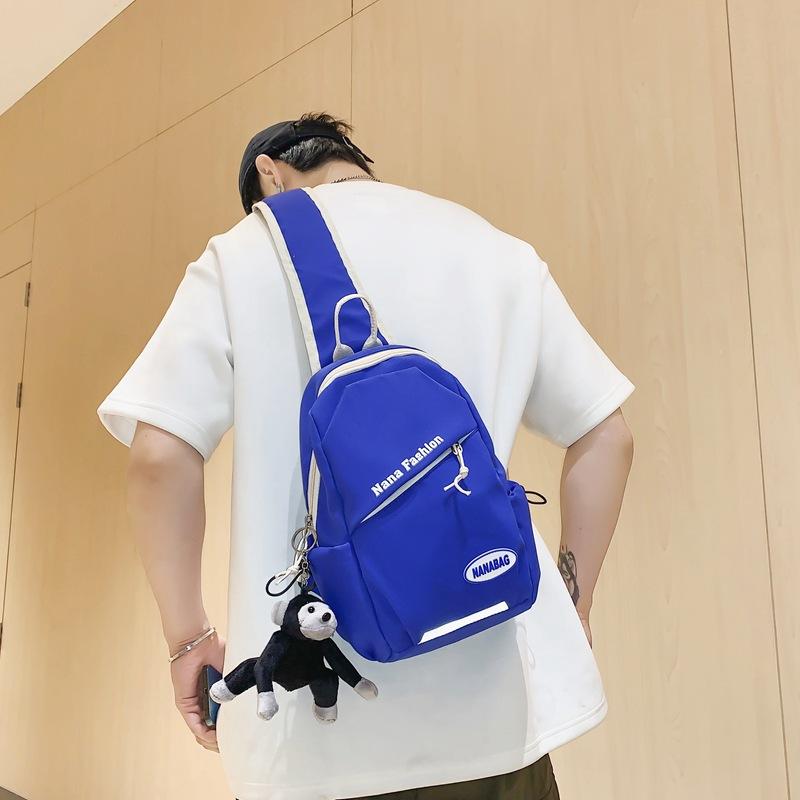 New simple and fashionable neck breast bag Korean version trendy cool men's shoulder bag sports multi-functional messenger shoulder backpack
