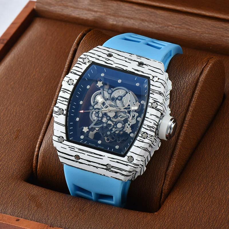 Precision Quartz Watch Stylish Wood Grain Watch Business Carbon Fiber Grain Quartz Watch Classy Creative Fashion Simple Clock