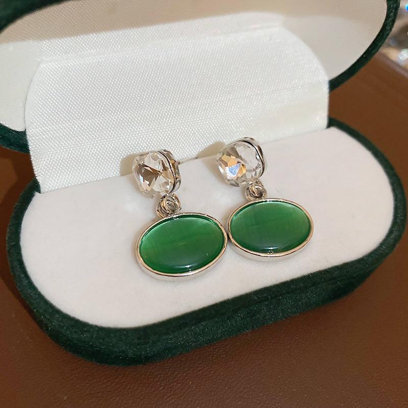 

Высококачественные ретро геометрические серьги из смолы и страз для женщин