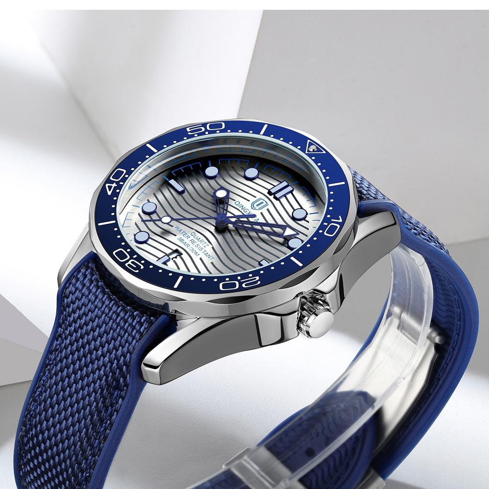 Men's Diver Style Quartz Watch with Luminous Hands Auto Date Waterproof Stainless Steel/Rubber Band Wristwatch