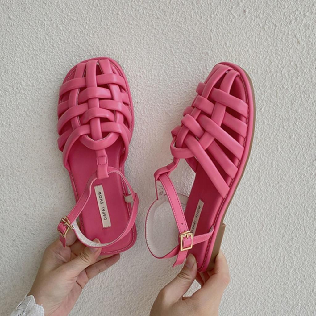 Fransk veskehode hule sandaler dame 2025 ny sommer vevd flate nisje retro strand romerske sko