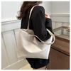 Korean-Style Large Capacity Spring 2024 Fashion Tote: Retro Casual Women's Shoulder Bag