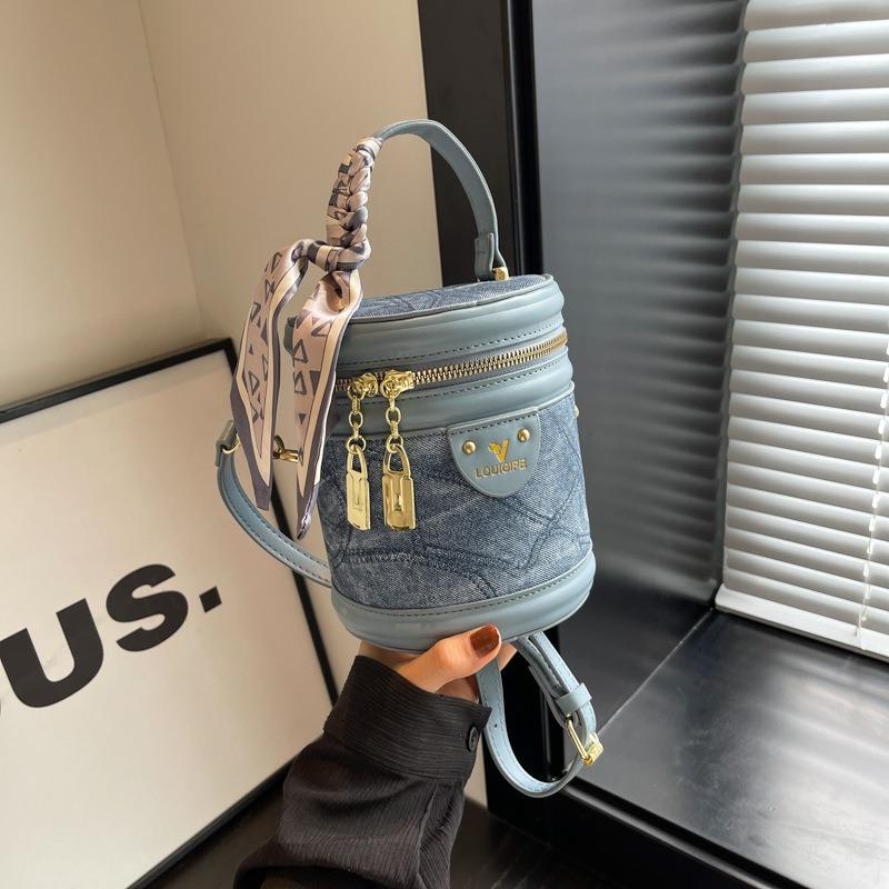 Direct Batch Cylinder Retro Portable Small Bag Women's New Autumn and Winter Fashion Casual Bucket Bag Messenger Sheet