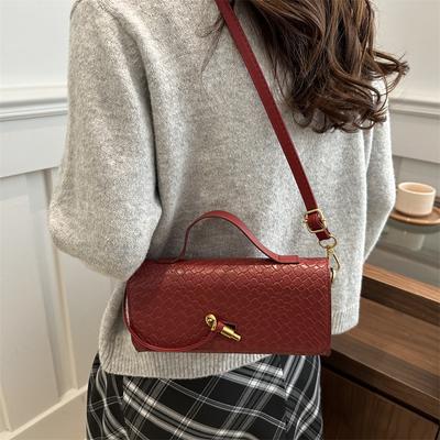 Fashion Exquisite Weaving 2025 Solid Color Casual Lock Large Capacity Foreign Style Horizontal Cross Shoulder Baguette Women's Bag