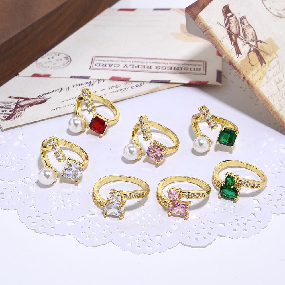 

Elegant Copper Inlaid Square Zircon & Imitation Pearl Adjustable Ring for Women