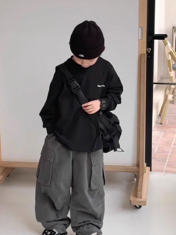 Boys' Korean Style Long-Sleeve Cotton T-Shirt - Trendy, Casual & Simple for Autumn/Winter 2025