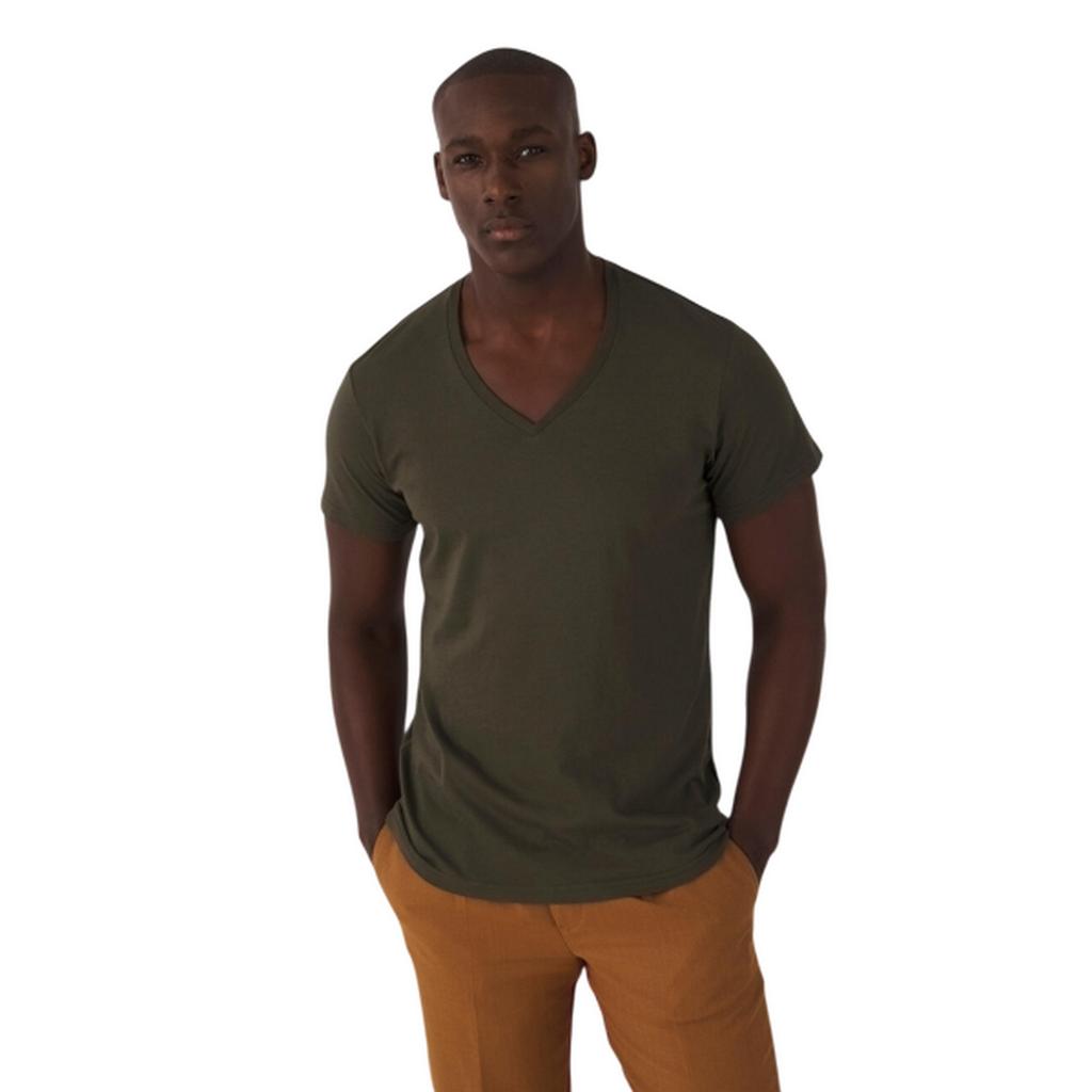 B&C Mens Inspire Organic V Neck T-Shirt