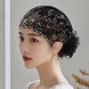 Lenço de Cabeça Elegante de Renda Bordada com Miçangas - Design Floral Versátil para Todas as Estações