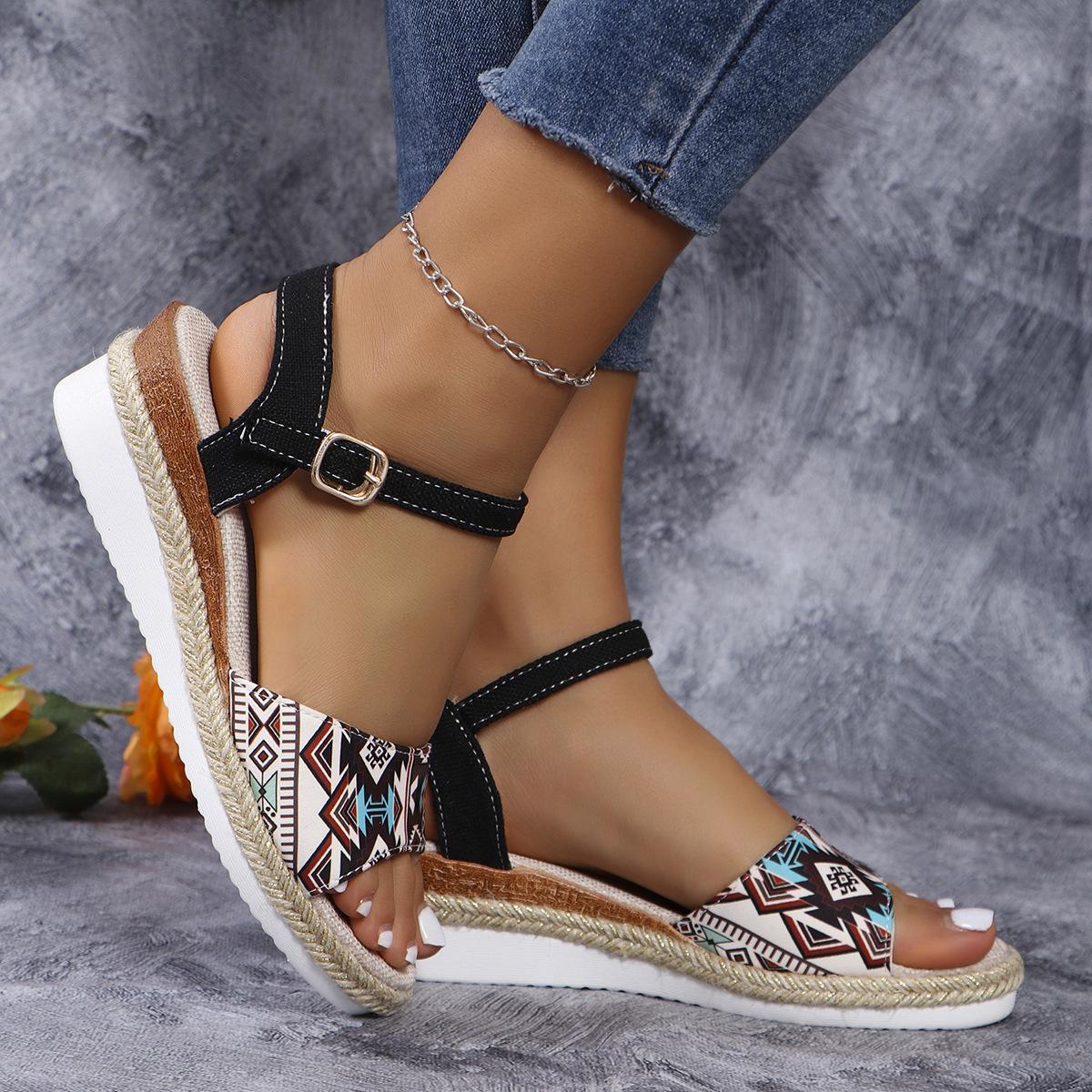 

Roman color matching wedge heel large size fashion round head thick bottom open toe women s one-word buckle new wish2025 43 чёрный