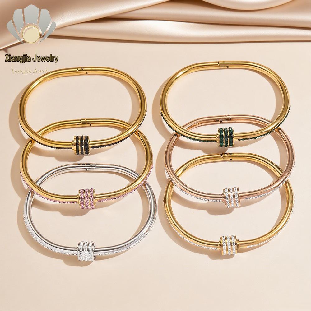 18k Gold Diamond-Studded Titanium Bracelet - Elegant Skylight Star Design