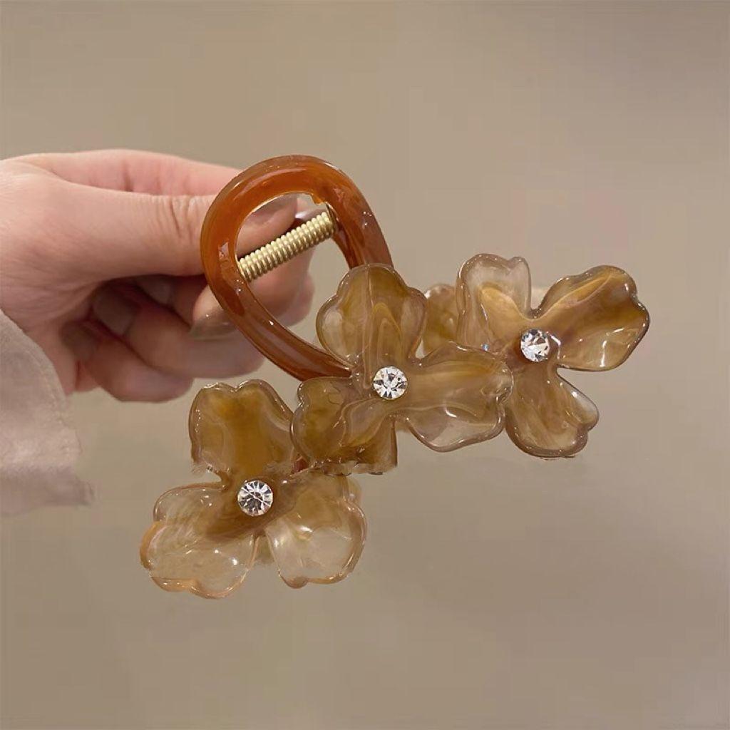 

Новая заколка для волос в виде цветка с тремя лепестками, женская элегантная нескользящая заколка для хвостика, простая универсальная заколка-бант, аксессуар для волос