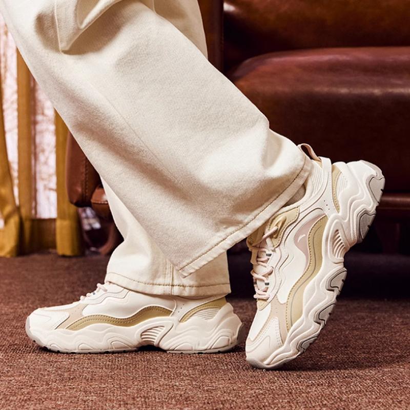 Anta Meteor 3 Comfortable Trendy Durable Lightweight Low-Top Casual Shoes Women Casual Shoes White Beige 122448856-11