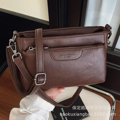 Bag Women's Large Capacity 2025 New Autumn and Winter Versatile Messenger Bag One Shoulder Underarm Bag Commuter Mother and Child Small Square Bag