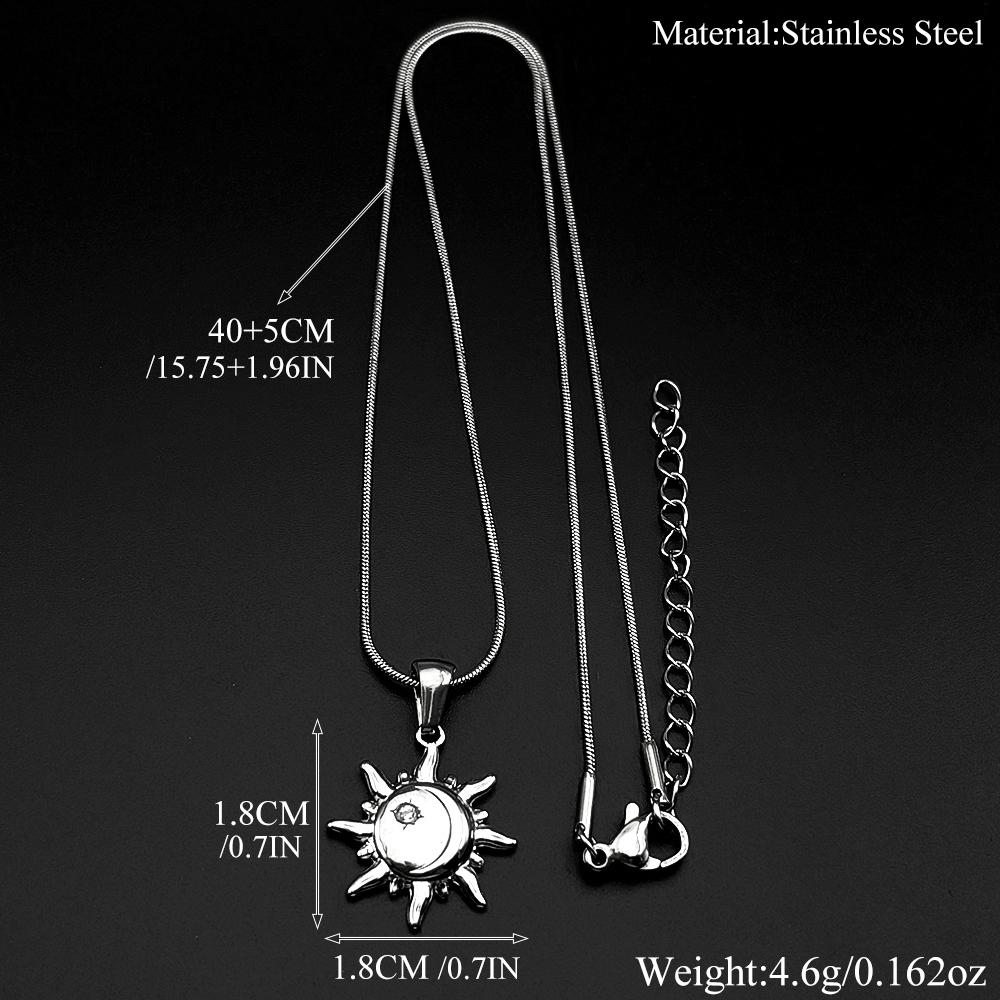 Vintage Chic Sun Moon Pendant Necklace Stainless Steel Rhinestone Gold Color Fashion Jewlery Accessories Women Men Couple Gift