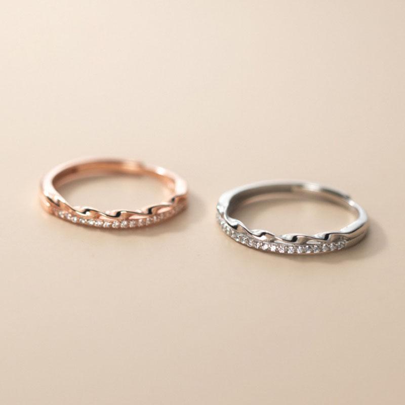 ANENJERY Bague ajustable à texture torsadée en zircon pour femme, design simple, accessoires personnels pour étudiants