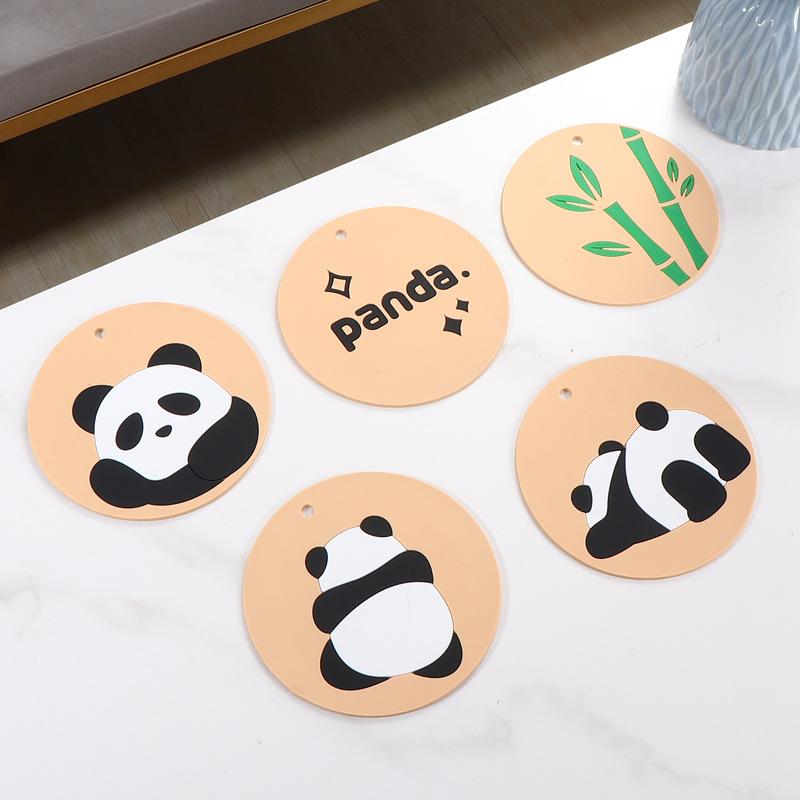 

Милый набор подставок в виде кошки и панды, креативные теплоизоляционные нескользящие коврики для дома, ПВХ, маслостойкие, водонепроницаемые, подставки, кухонный аксессуар