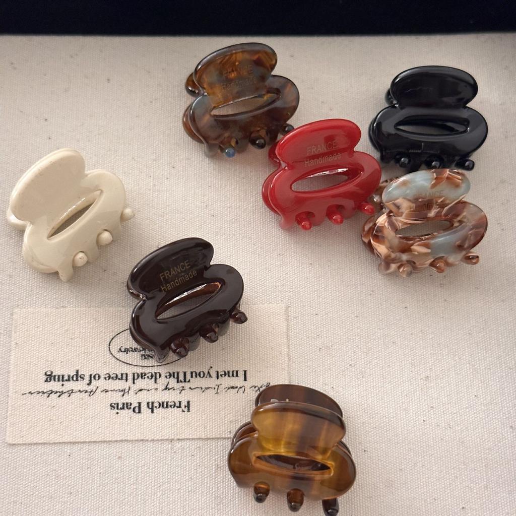 Retro and High-end Mini Grab Clip, Mini Princess Hair Clip, Women's Side Bangs Clip