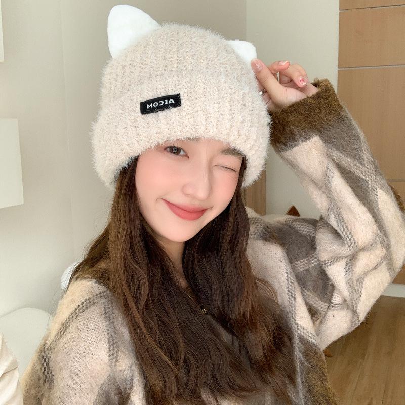 New Autumn and Winter Cute Cat Ear Knitted Hat for Women In Winter Warm Ear Protection Wool Hat Showing Face Small Pullover Hat Trendy