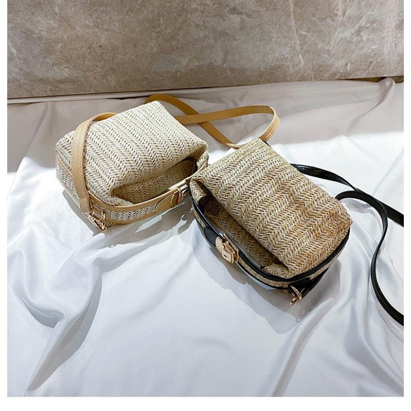 Women Simple Fashion Mini Woven Crossbody Shoulder Handbag Casual Daily Small Square Bag