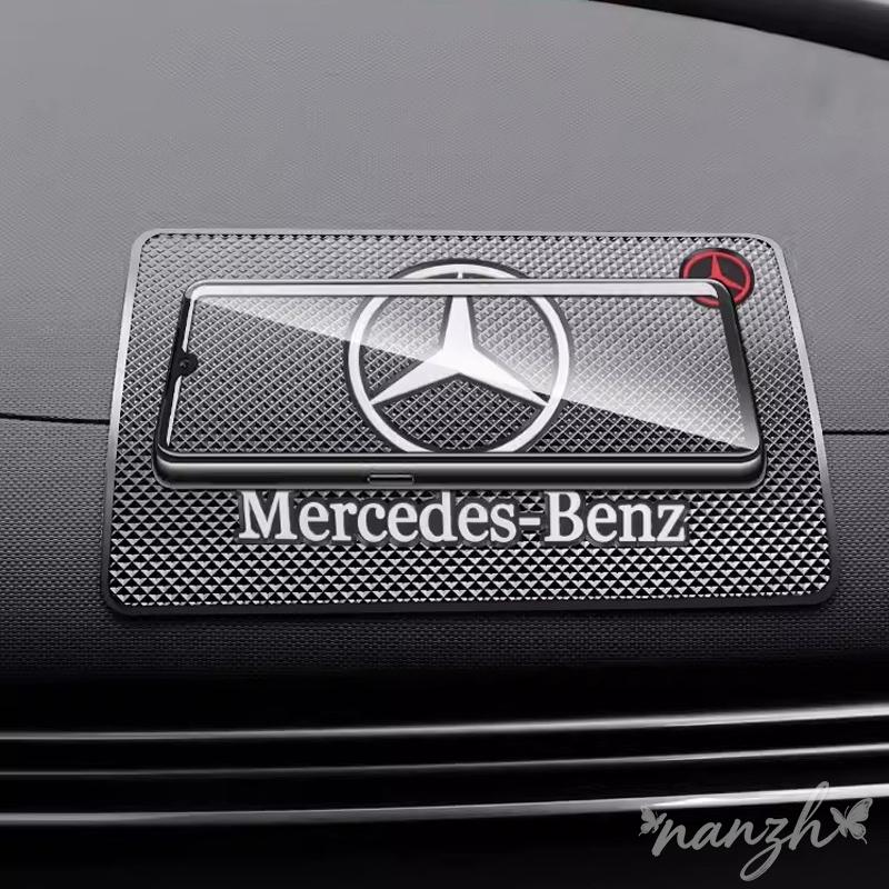 AQ132Anti-skid Pad Keychain For Mercedes Benz AMG C200 W108 W124 W126 W140 W168 W169 W176 Car Center Console Decoration Accessory
