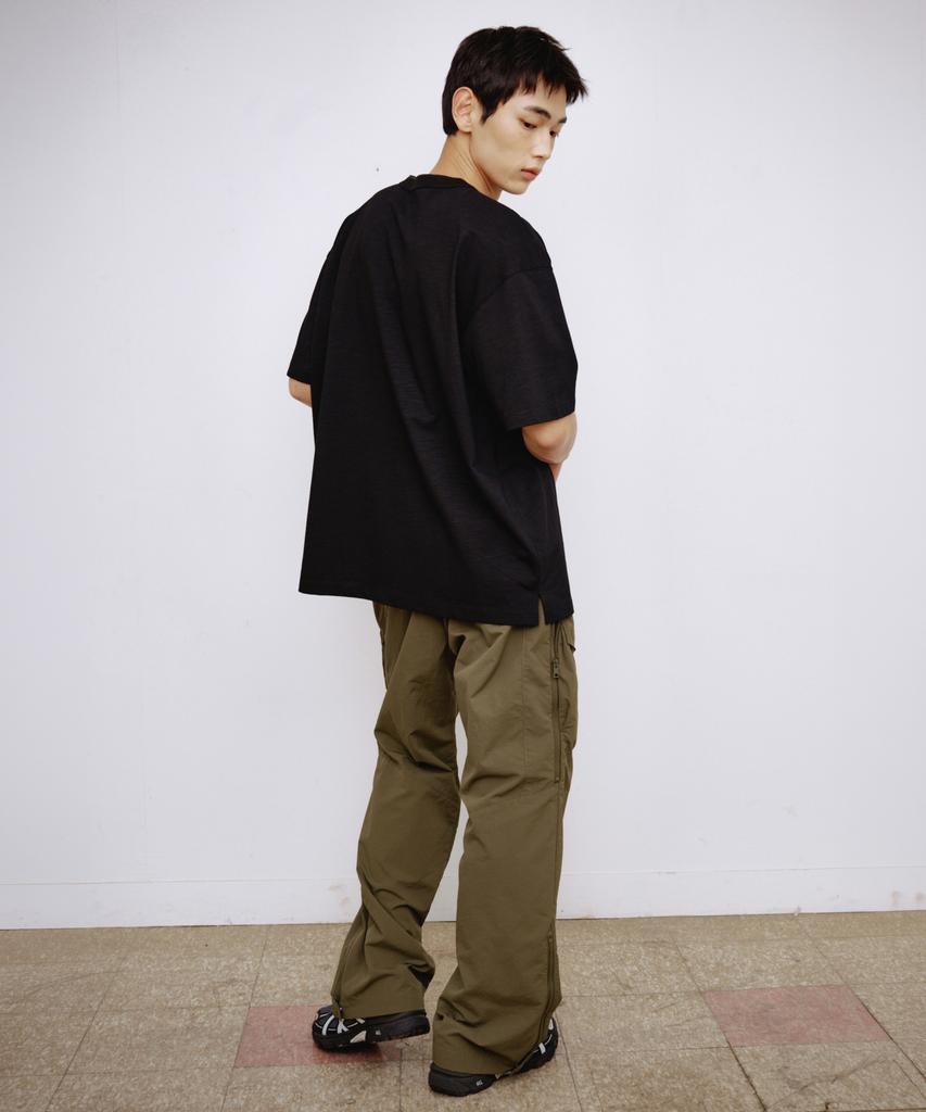 Kallapataleu Cn Wide Ankle Zipped Cargo Pants - Khaki