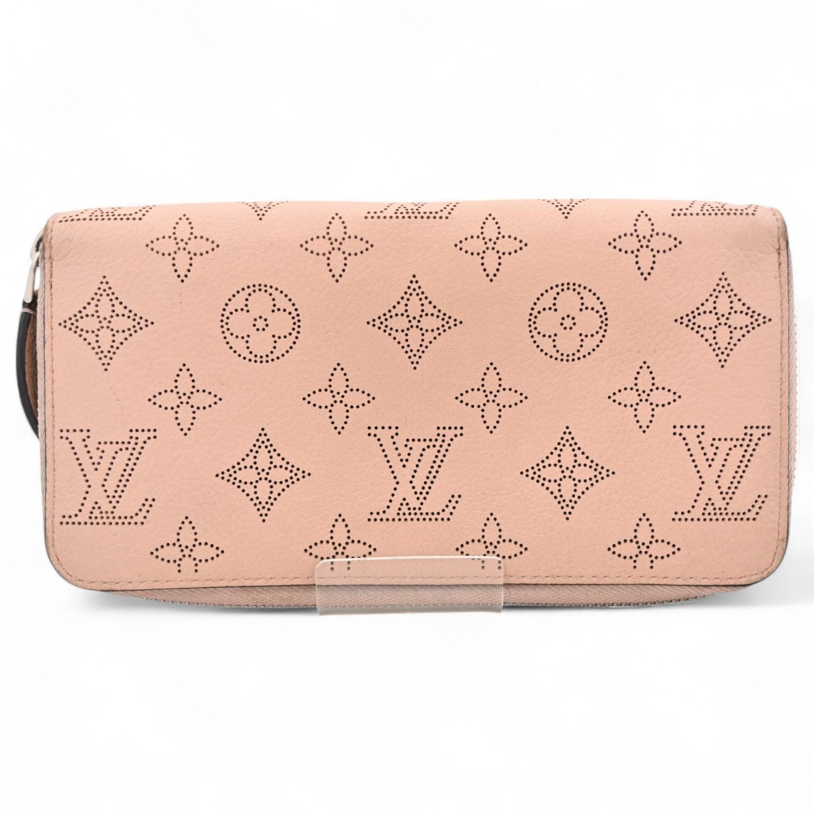 

Auth Louis Vuitton Mahina Round Zip Wallet lv9927ew