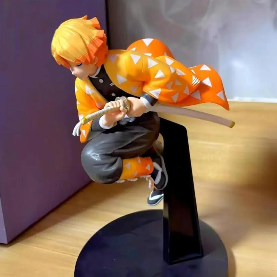 אנימה Demon Slayer Kimetsu no Yaiba דמות קמאדו טנג'ירו דמות פעולה אגטסומה זניטסו נזוקו לוחם דגם PVC צעצועים