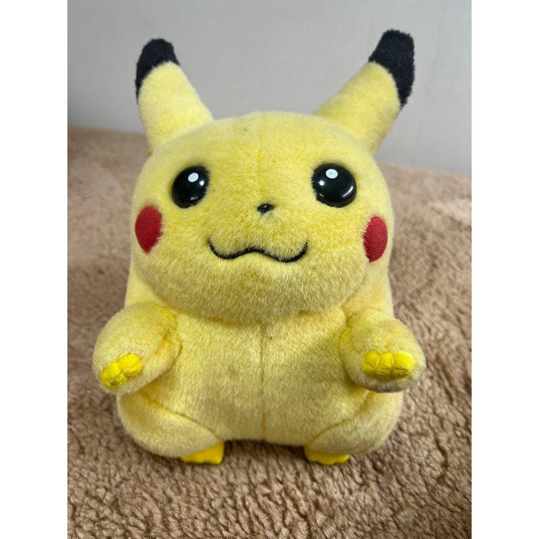 Reduced price, rare and original  Pikachu stuffed toy TOMY early Pikachu
