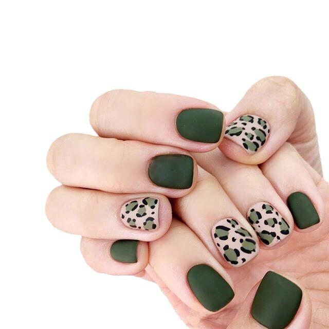 New Ins Leopard Print Nail Sticker Waterproof and Long-lasting European and American Nail Sticker Pregnant Women Can Use Nail Sticker