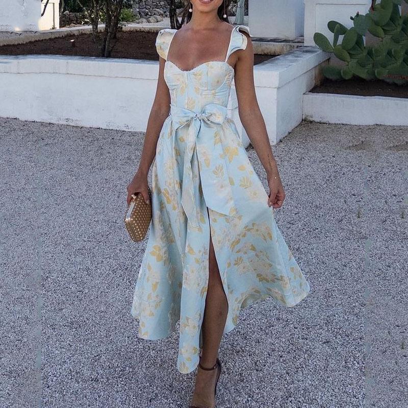 

Макси-платье светло-голубого цвета с цветочным принтом, рукавами-буфами, корсетным верхом и боковым разрезом XS белый