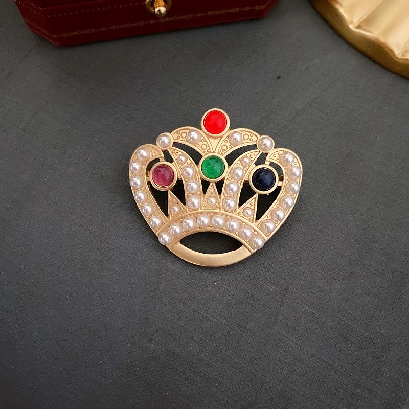 

Роскошный дизайн Винтаж цветные драгоценные камни Брошь Простая женская праздничная одежда Шелковая брошь-булавка