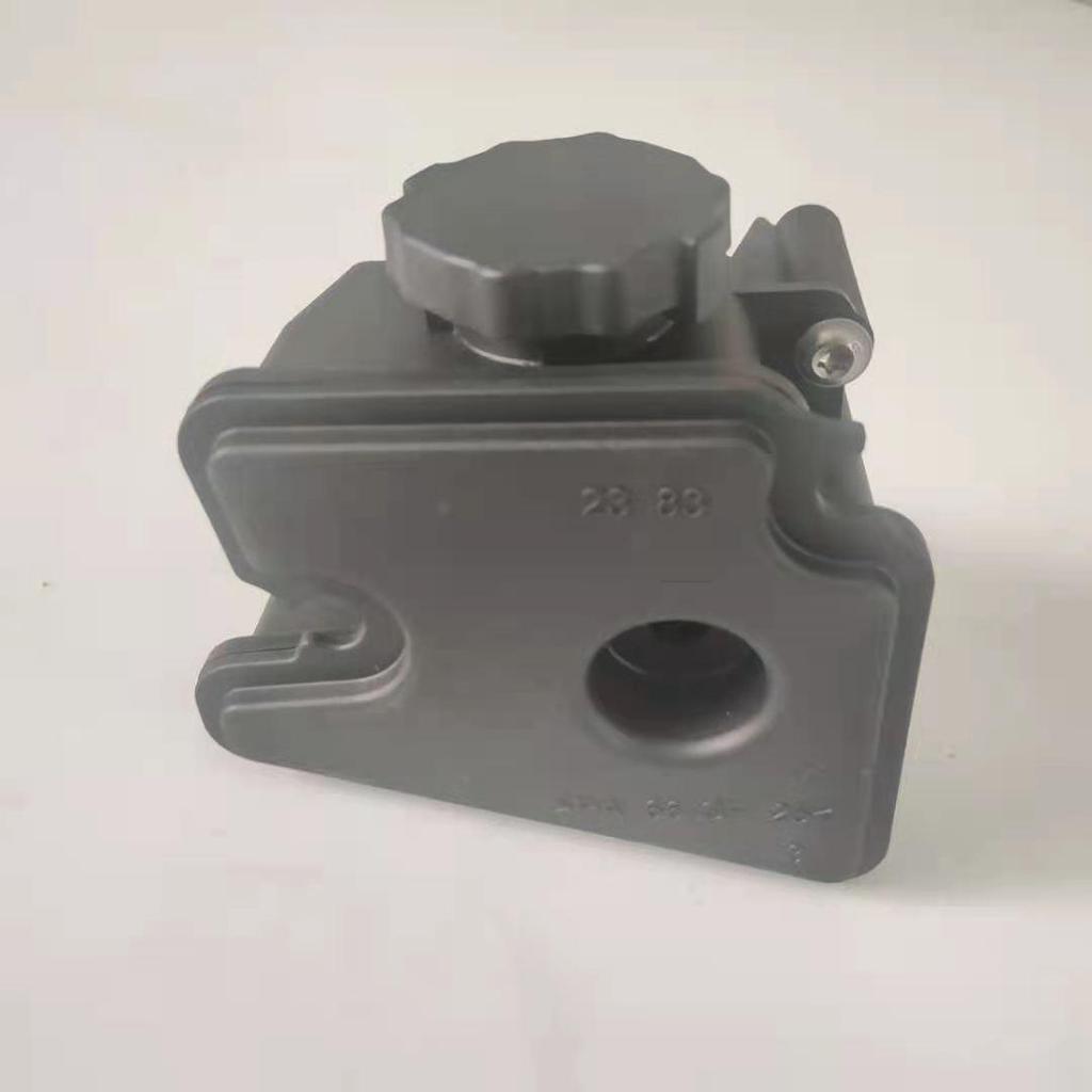 Mercedes-Benz W203 Steering Oil & Coolant Reservoir 0004602383