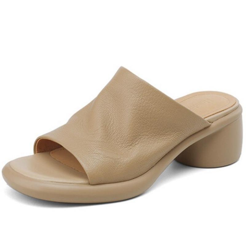 Cowhide version~ Comfortable soft leather slippers women's summer wear fashion is not tired, foot thick bottom one-word drag mother cool slippers