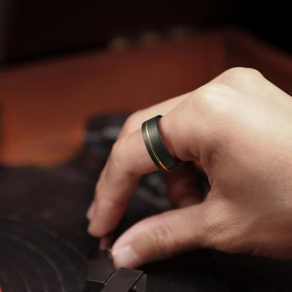 Fashion 8mm Black Brushed Titanium Stainless Steel Rings For Men Women Thin Gold Color Groove Promise Ring Wedding Party Jewelry