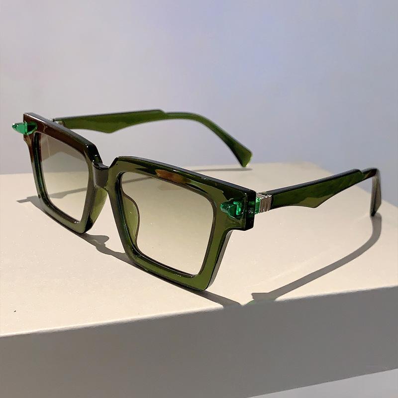 Classic Punk Pink Square Sunglasses Women For Men Luxury Brand Designer Trend Sun Glasses Fashion Vintage Hip Hop Driving Shades