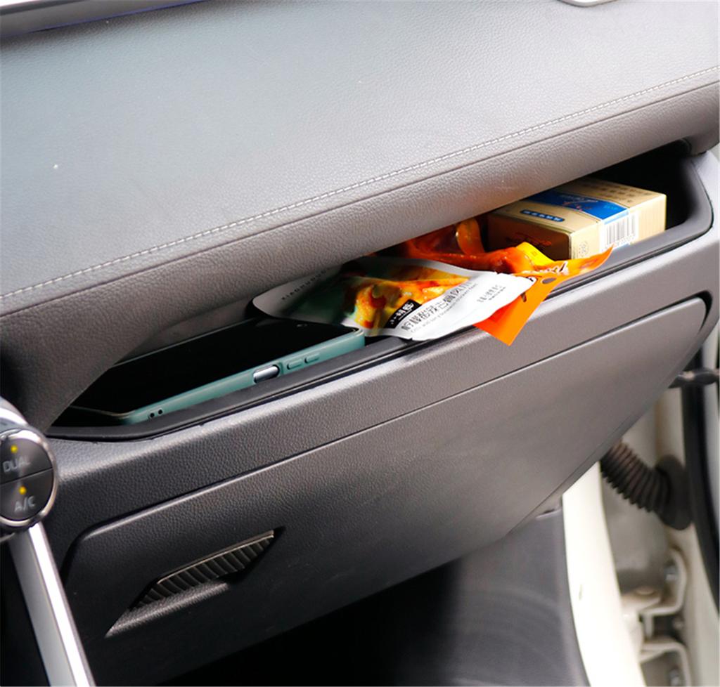 LHD Car Silicone Central Console Organizer Pad Main Co-pilot Storage Box Protect Mat Tray for Toyota RAV4 2020-2026 Accessories