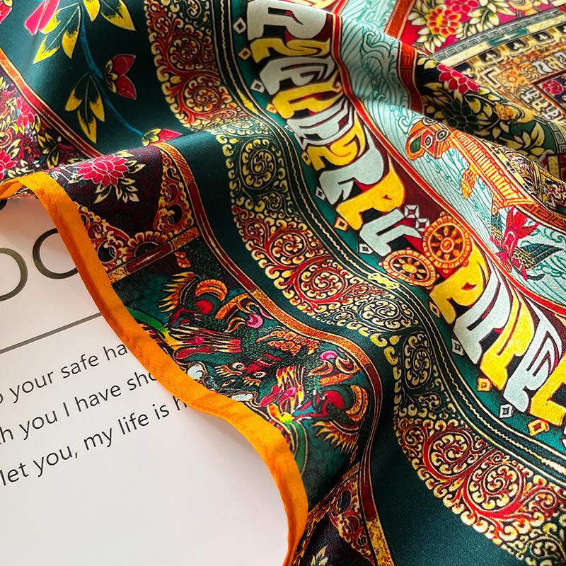 Design Fashion Square Real Silk Scarf Women Hairband Cat Printed Small Satin Shawls Foulard Neckerchief Female Headbands Bandana