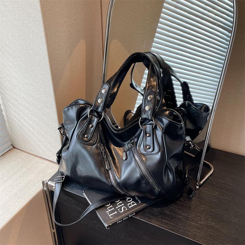 

Large capacity bag New bag Women s bag Versatile messenger bag Casual commuter shoulder tote bag чёрный