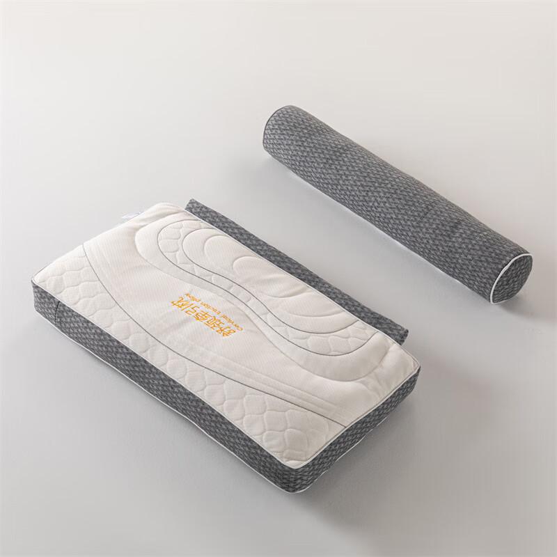 Woody Woodpecker Buckwheat Traction Pillow