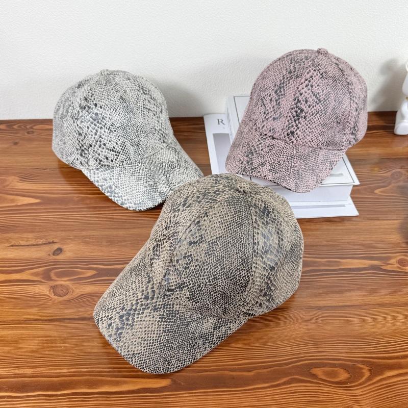 Spring new baseball cap for women, trendy snake-pattern hat, men's duckbill cap, fashionable sports casual sun protection hat