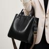 2025 Genuine Leather New Fashion Versatile Handheld Tote Bag Large Capacity Vintage Single Shoulder Bucket Bag Underarm Large Bag