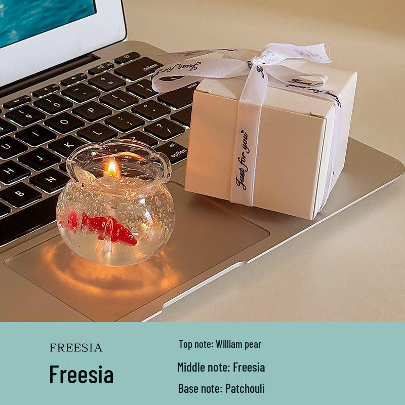 

Goldfish Bubble Tank Scented Candle - Perfect Birthday Gift for Female Friend or Classmate. No Specification