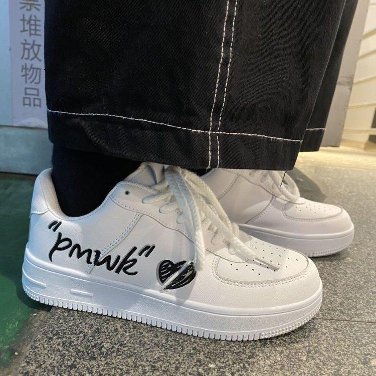 Spring/Summer Graffiti Board Shoes Special-Interest Design Solid Color Retro Women's Shoes for Students Casual Sports Shoes White Shoes