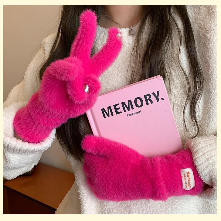 Soft waxy plush knitted gloves high-end ins warm dew fingers cold-proof five-finger gloves versatile